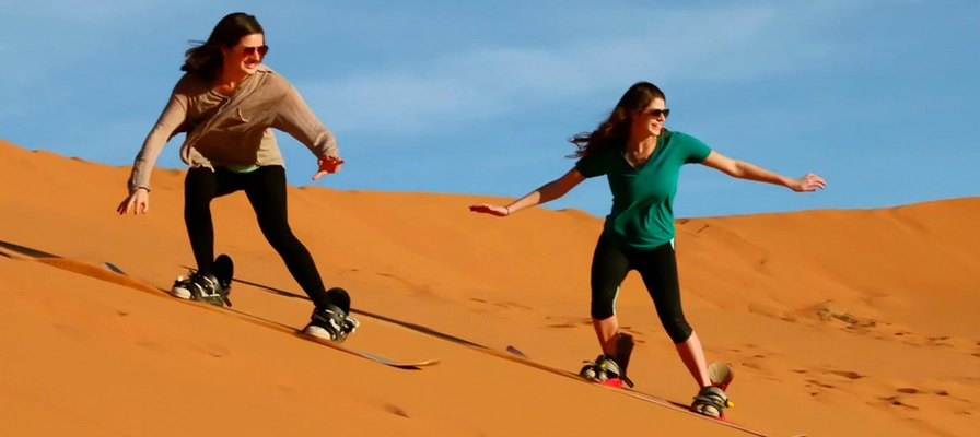 Sandboarding Dubai Tour